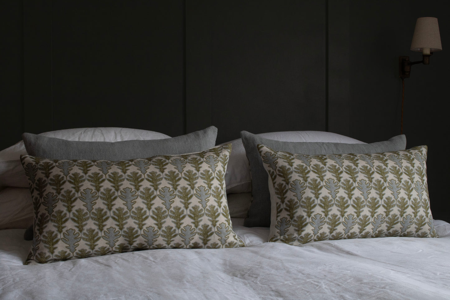 BROADLEAF FLAX FLOWER/MOSS ~ OBLONG CUSHION