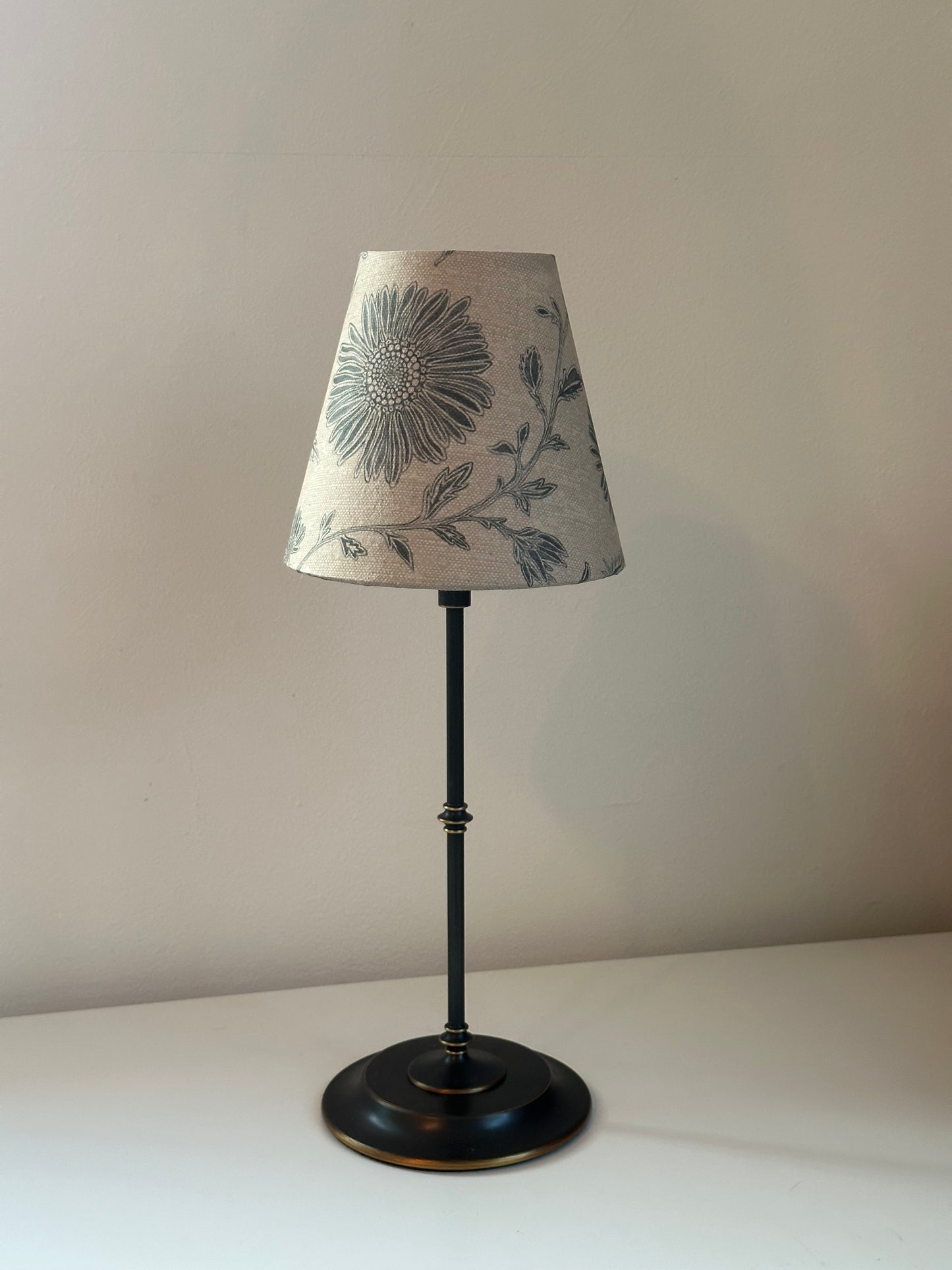 CANDLE CLIP LAMPSHADE ~ MOONPENNY FLAX FLOWER