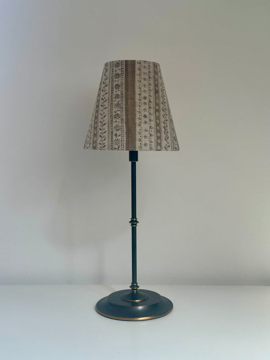 CANDLE CLIP LAMPSHADE WITH TRIM ~ DAISY CHAIN CLAY