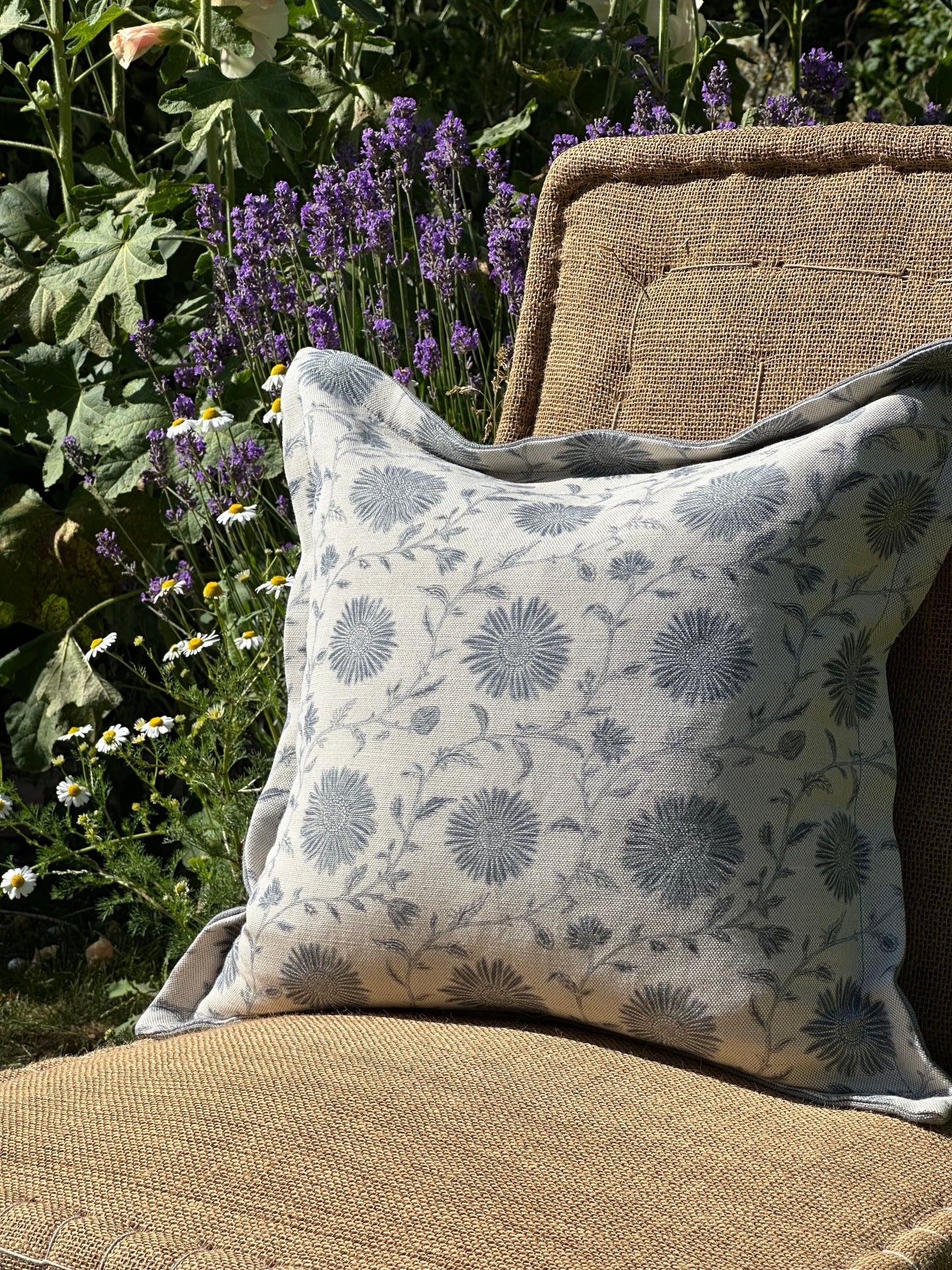 MOONPENNY FLAX FLOWER ~ SQUARE CUSHION