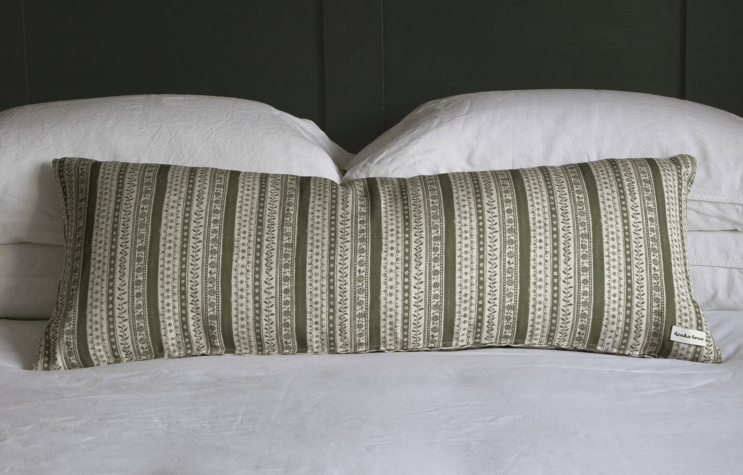 MOONPENNY/DAISY CHAIN MOSS ~ LUMBAR CUSHION